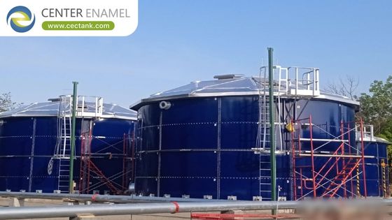 السقف العائم لحاويات وقود الطيران: يمنع التلوث وفقدان التبخر