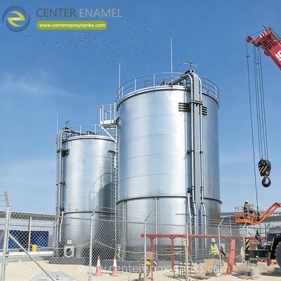 السقف العائم الخارجي لحاوية تخزين الوقود ذات الجدران المزدوجة: يكمل الاحتواء الثانوي بقمع البخار المتفوق